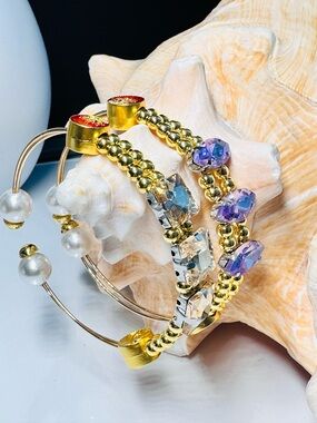 Gold Crystal and Pearl Women's Bracelet Set